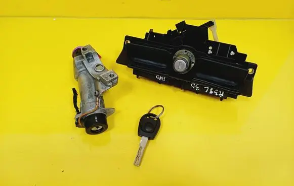 Audi A3 S3 8L Ignition lock 4B0905851C