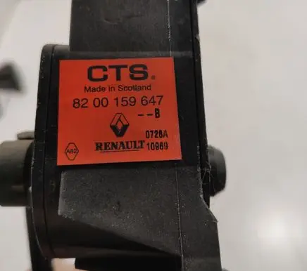 Renault Scenic II - Grand scenic II Accelerator throttle pedal 8200159647