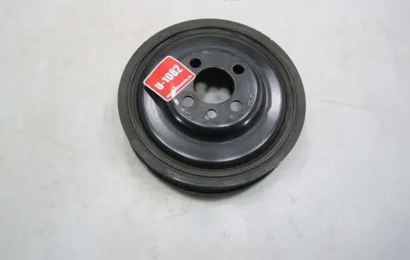 Volkswagen Golf VI Crankshaft pulley 038105243M