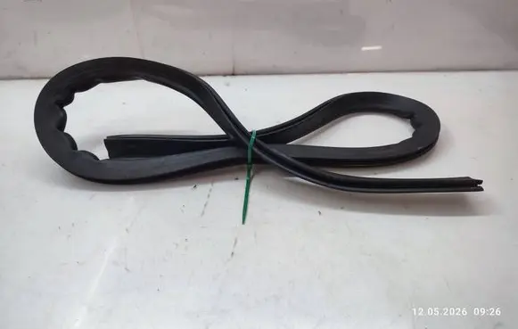 Skoda Karoq Engine compartment rubber 