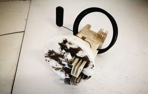 Subaru Legacy Fuel level sensor 