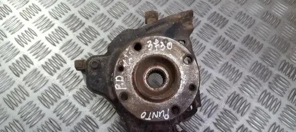 Front wheel hub