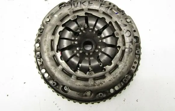 Nissan Juke II F16 Clutch set kit 302107059R