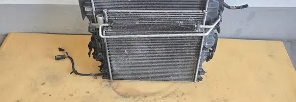 Jaguar XK - XKR Radiator set 