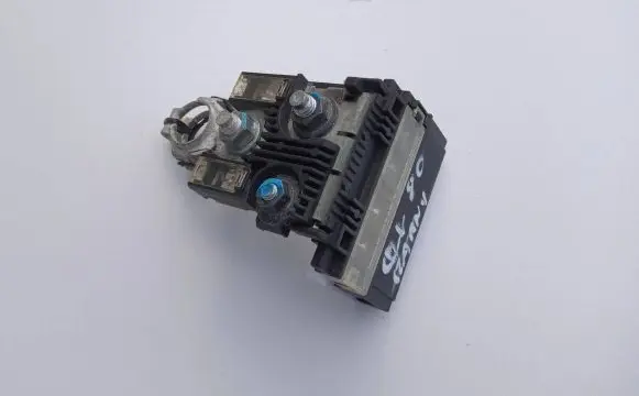 Infiniti QX80 Positive cable (battery) 6906752973422