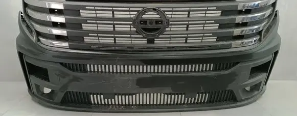 Nissan Interstar Front bumper 622541366R