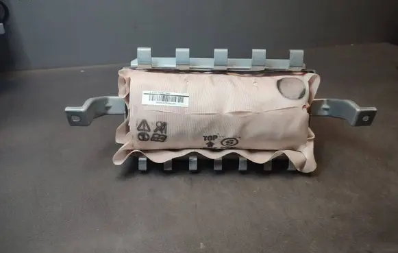 Nissan Pulsar Passenger airbag 1126566AA