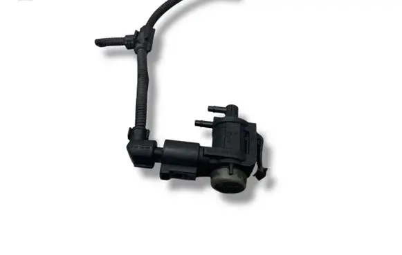 Audi A4 S4 B7 8E 8H Turbo solenoid valve 1j0906283c