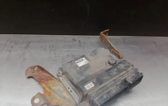 Lexus IS 220D-250-350 Engine control unit/module 8966153700 8966153700D 1758007704