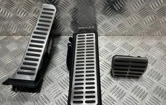 Seat Leon (1P) Foot rest pad/dead pedal 1K1864551