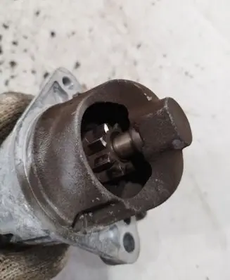 Opel Agila B Starter motor 3110051K0