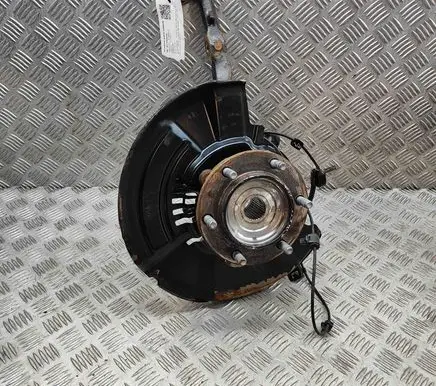 Toyota Hilux (AN120, AN130) Front wheel hub 43212KK010 43502KK010