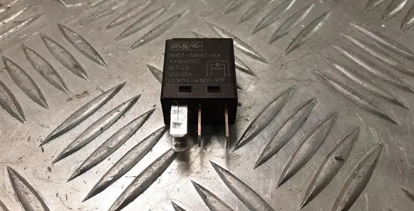Land Rover Range Rover Sport L320 Other relay 5M5T14B192AA
