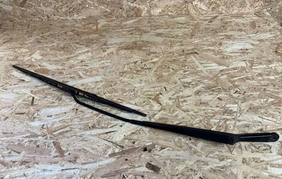 Ford Focus Front wiper blade arm XS4117526BC