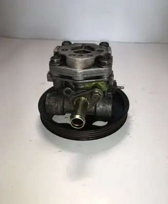 Suzuki Grand Vitara I Power steering pump