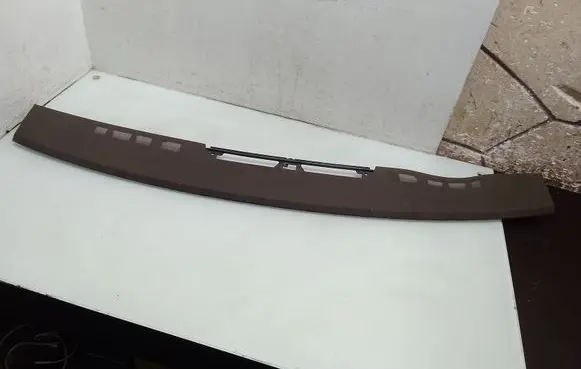 Audi A8 S8 D3 4E Dashboard center trim panel 4E1819923B