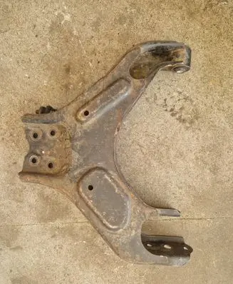 Opel Frontera B Front lower control arm/wishbone