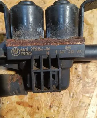 BMW 5 GT F07 Coolant heater control valve 911916404