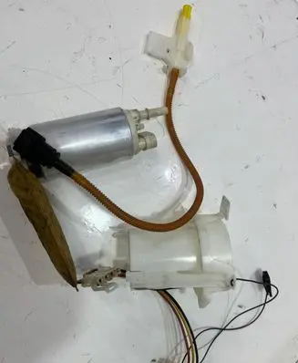 Audi A8 S8 D2 4D In-tank fuel pump A2C53344683 . |00000000000