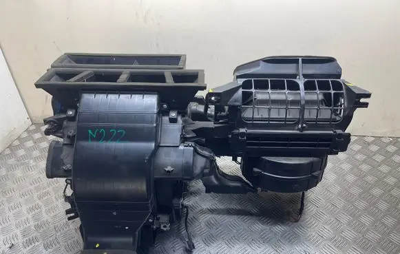 Hyundai Santa Fe Interior heater climate box assembly 