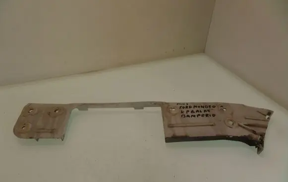 Ford Mondeo Mk III Rear bumper mounting bracket 1S7117A882