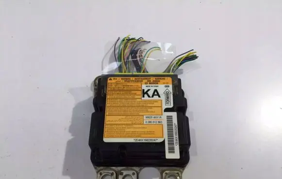 Nissan Navara D23 Airbag control unit/module 988204KK1A 0285012863