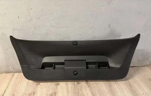 Volkswagen Golf VII Tailgate/trunk upper cover trim 5G6867605E