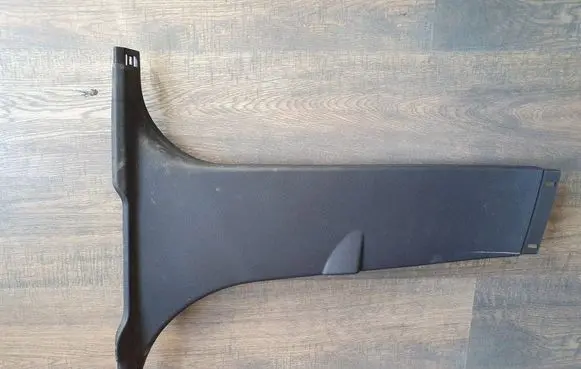 Ford Focus (B) pillar trim (top) BM51A243W07D