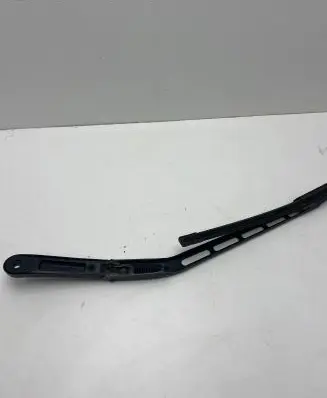 Mercedes-Benz CLC CL203 Front wiper blade arm A2038202644 180436