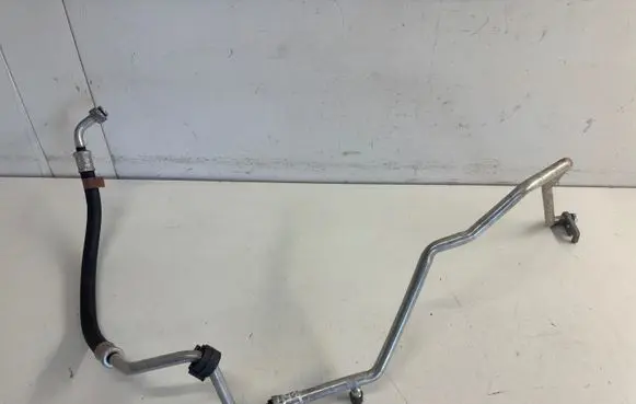 Toyota Avensis T270 Air conditioning (A/C) pipe/hose MF4462200680