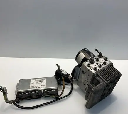 Mercedes-Benz E W211 ABS Pump A0054319612 0265250110 0054319612