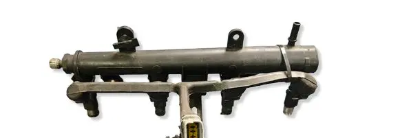 Peugeot 206 Fuel main line pipe 9653708980 H00101F002A