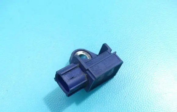 Hyundai Elantra Fuel cut-off switch 5WK44369 IMPRK1175607
