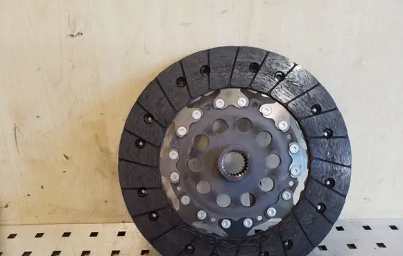 Clutch pressure plate
