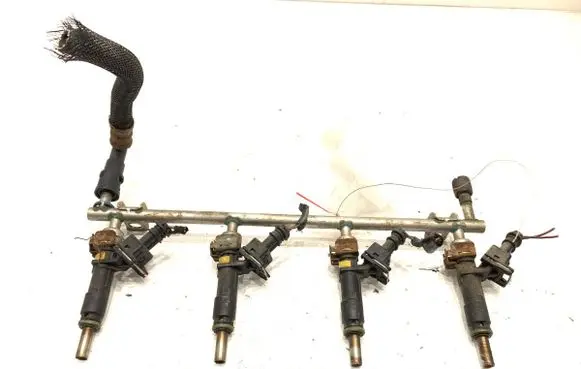 Fuel main line pipe