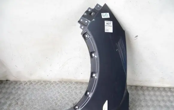 SsangYong Tivoli Fender