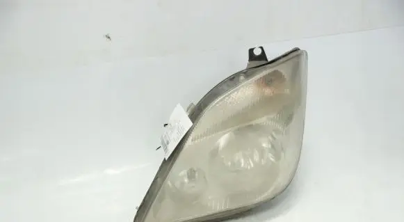 Mercedes-Benz Sprinter W906 Headlight/headlamp