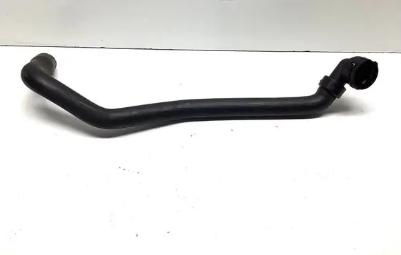 Land Rover Freelander 2 - LR2 Engine coolant pipe/hose 6G918260MD