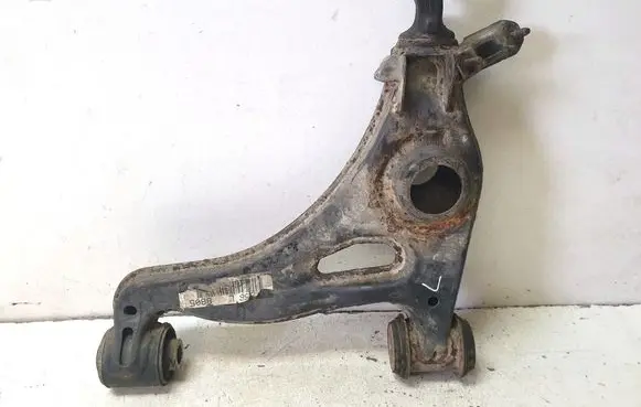 Mercedes-Benz C W202 Front lower control arm/wishbone 