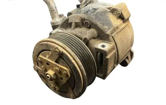 Mitsubishi Outlander Air conditioning (A/C) compressor (pump) 7813A4 QS90 0003525