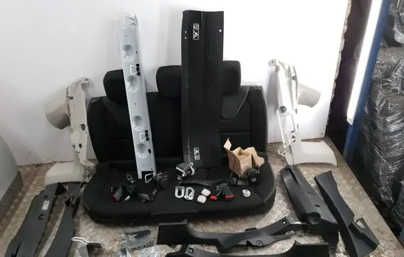 Renault Clio IV Rear seat 769342131R 769350810R 769546288R
