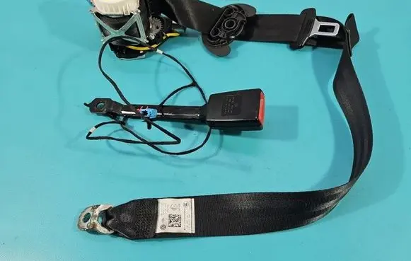 Volkswagen Tiguan Front seatbelt 5N1857706C IMPRK1580615