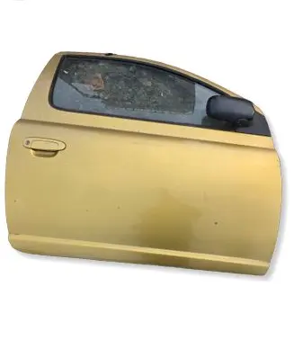 Toyota Yaris Front door 