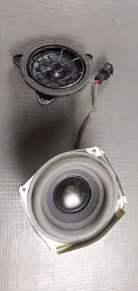 Audi SQ7 Front door speaker 3611110010 4M0035454