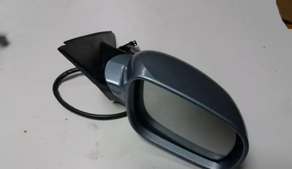 Volkswagen PASSAT B5 Front door electric wing mirror 3B0857934