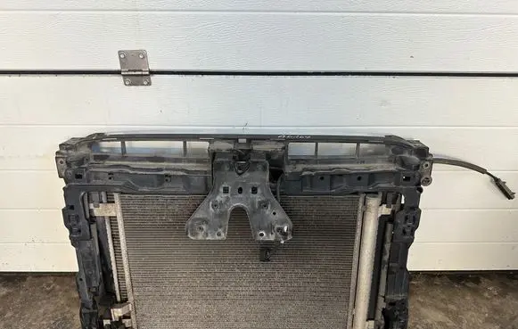 Volkswagen PASSAT B8 Radiator set 