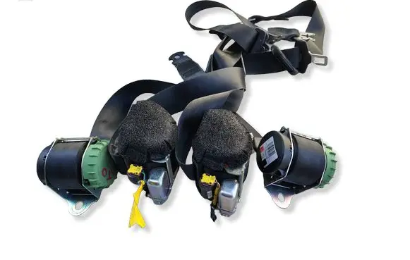 Alfa Romeo Mito Front seatbelt 