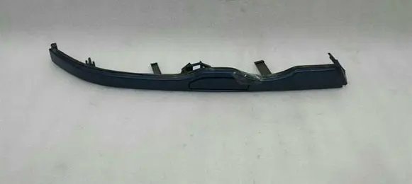 BMW 3 E46 Under headlight/headlamp trim 8231044