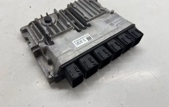 BMW 2 F44 Engine control unit/module 5A24334 12145A24334