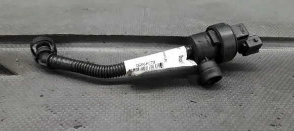 BMW 3 E90 E91 Valve vacuum 7512581